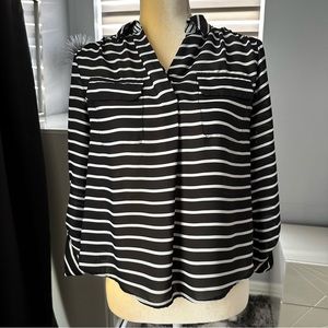 Investments long sleeve striped top blouse Sz PS .
